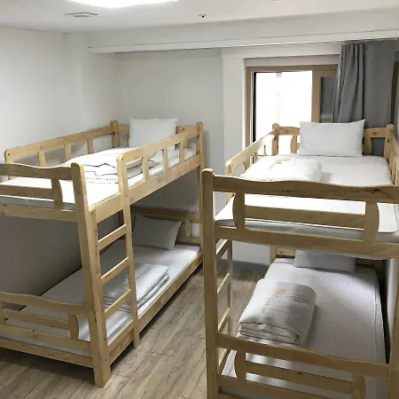 Tomo Residence